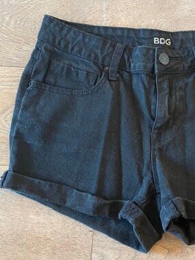 BDG Mid Rise Shortie Denim Shorts | Size 27W | Black
